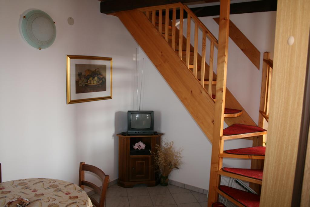 Apartment Pokrajac Rovinjsko Selo Habitación foto
